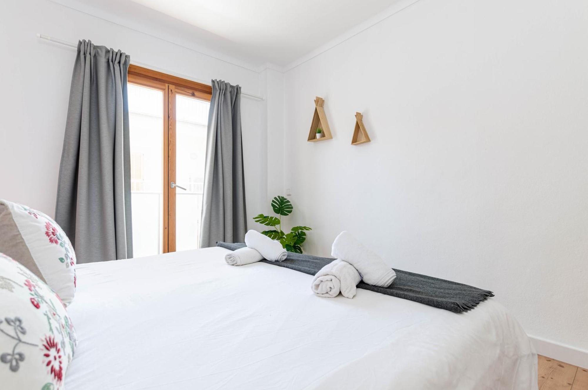 Port Apartments Пуерто де ла Аркудия Екстериор снимка